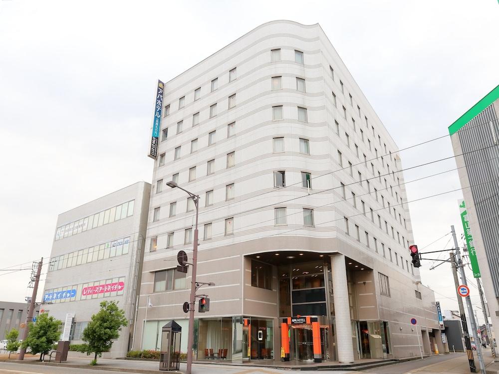 Apa Hotel Takaoka Marunouchi Exterior photo