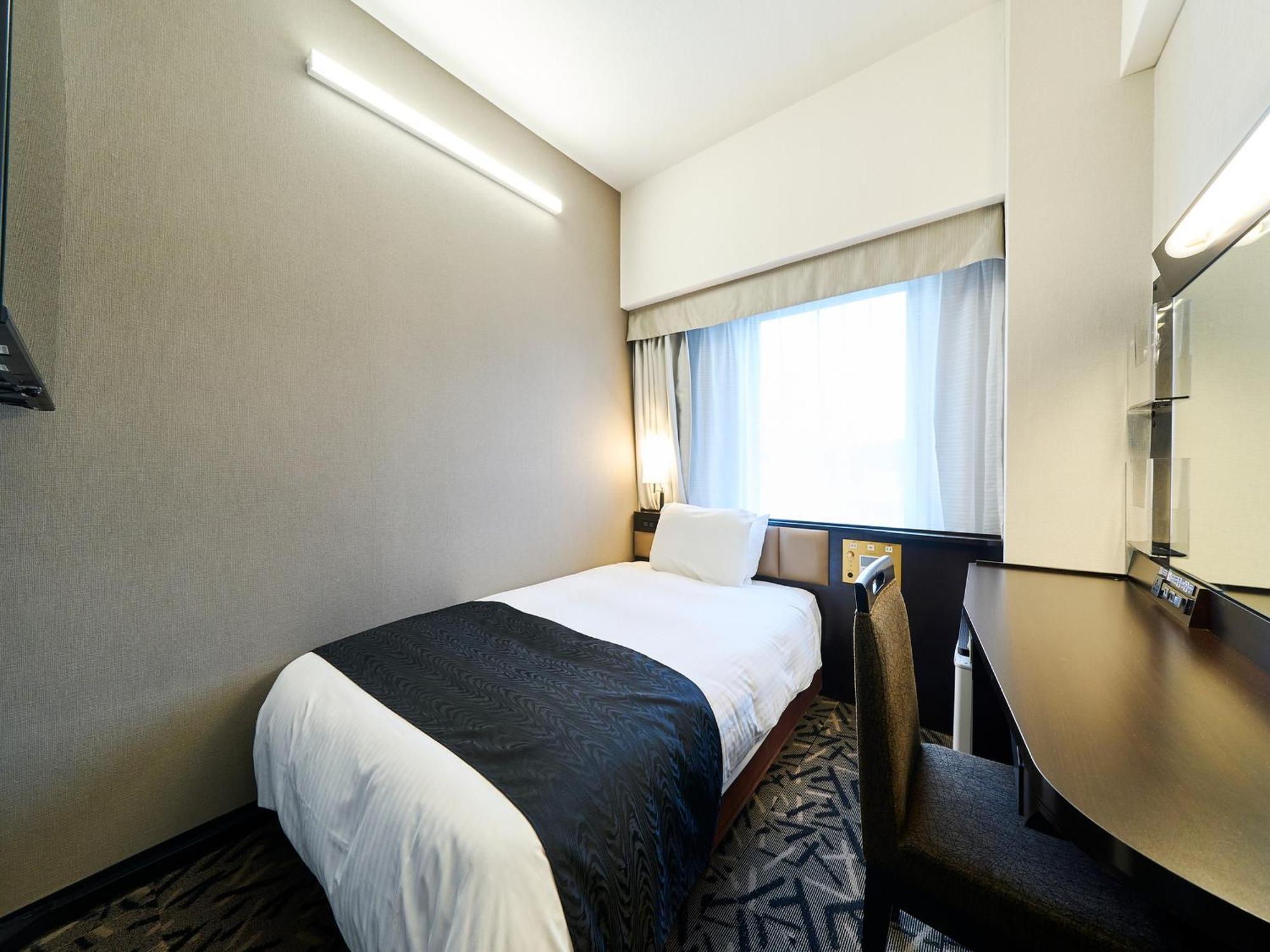Apa Hotel Takaoka Marunouchi Exterior photo