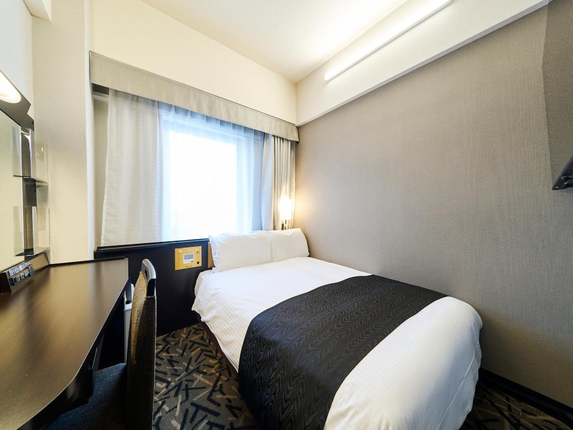 Apa Hotel Takaoka Marunouchi Exterior photo